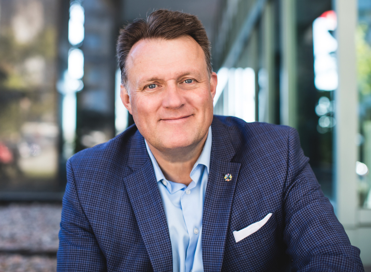 A photo of Mayor Mike Savage